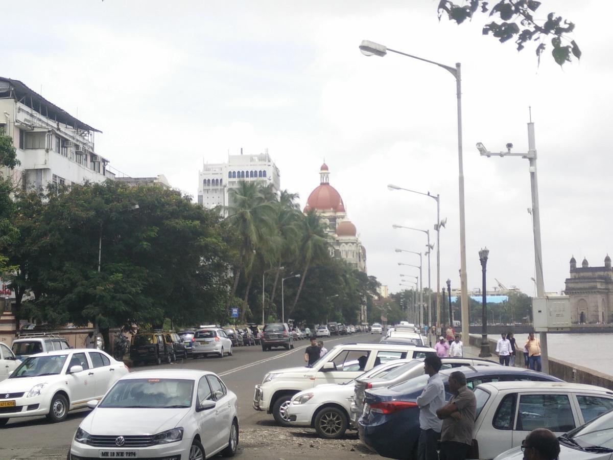 Strand Hotel, Colaba Bombay Extérieur photo